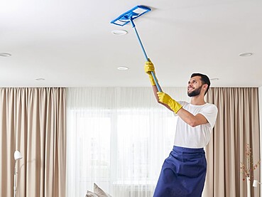The Importance of Wall and Ceiling Dust Removal During Deep Cleaning