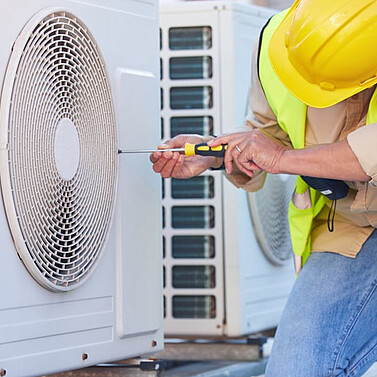 Why Annual AC Servicing is a Must for Dubai Apartments
